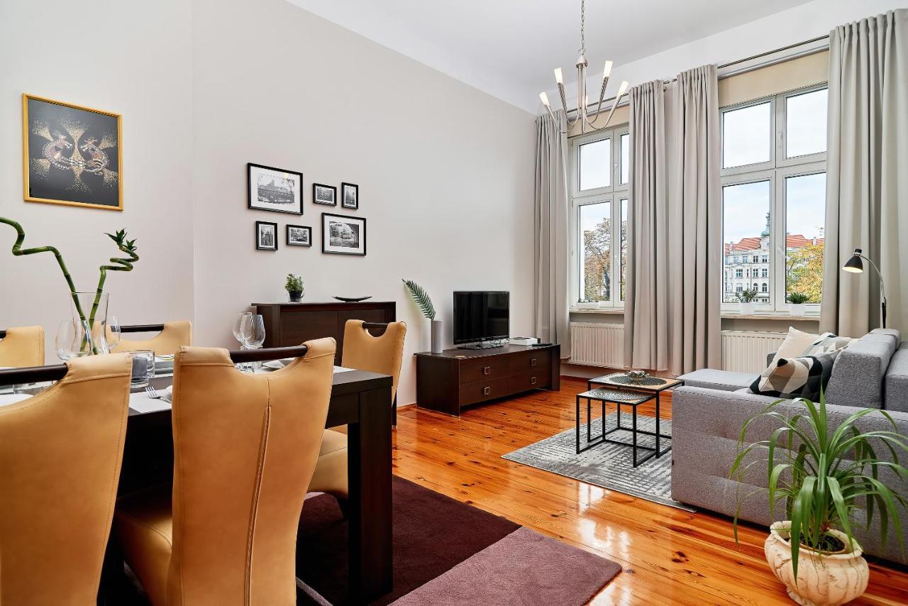 Nowa 12 Apartment