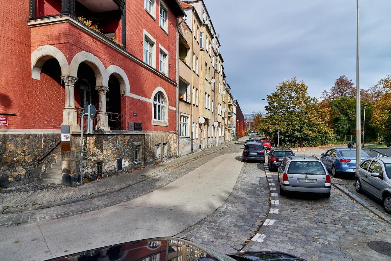 Nowa 12 Apartment