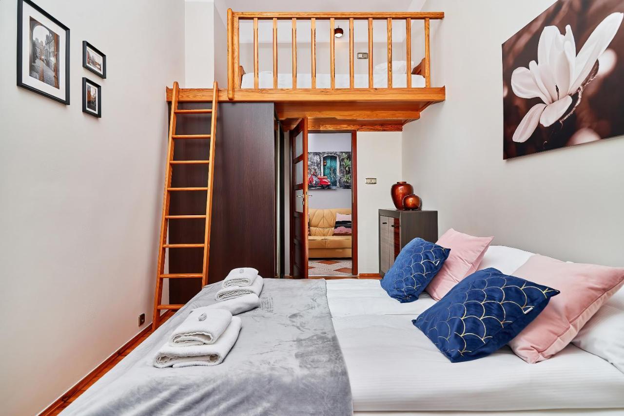 Apartment Nowa 12 *